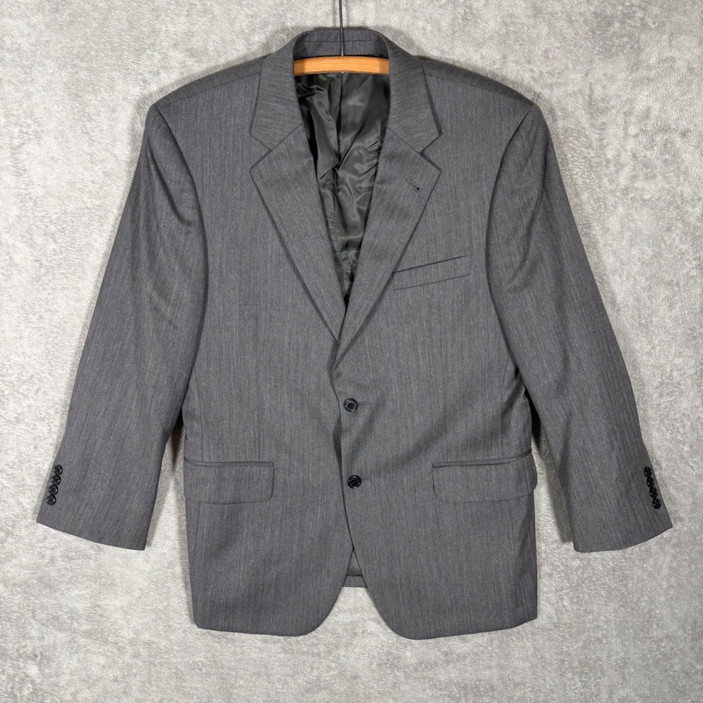 Jos A Bank Signature Collection Gray Herringbone Wool Blazer Sport Coat 42S